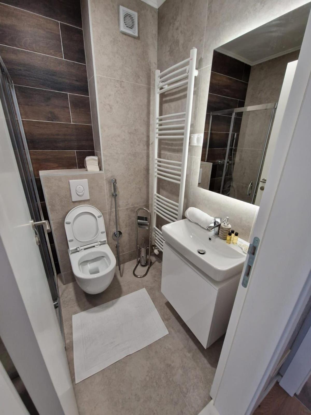 Apartma The Royal Nest Waves *