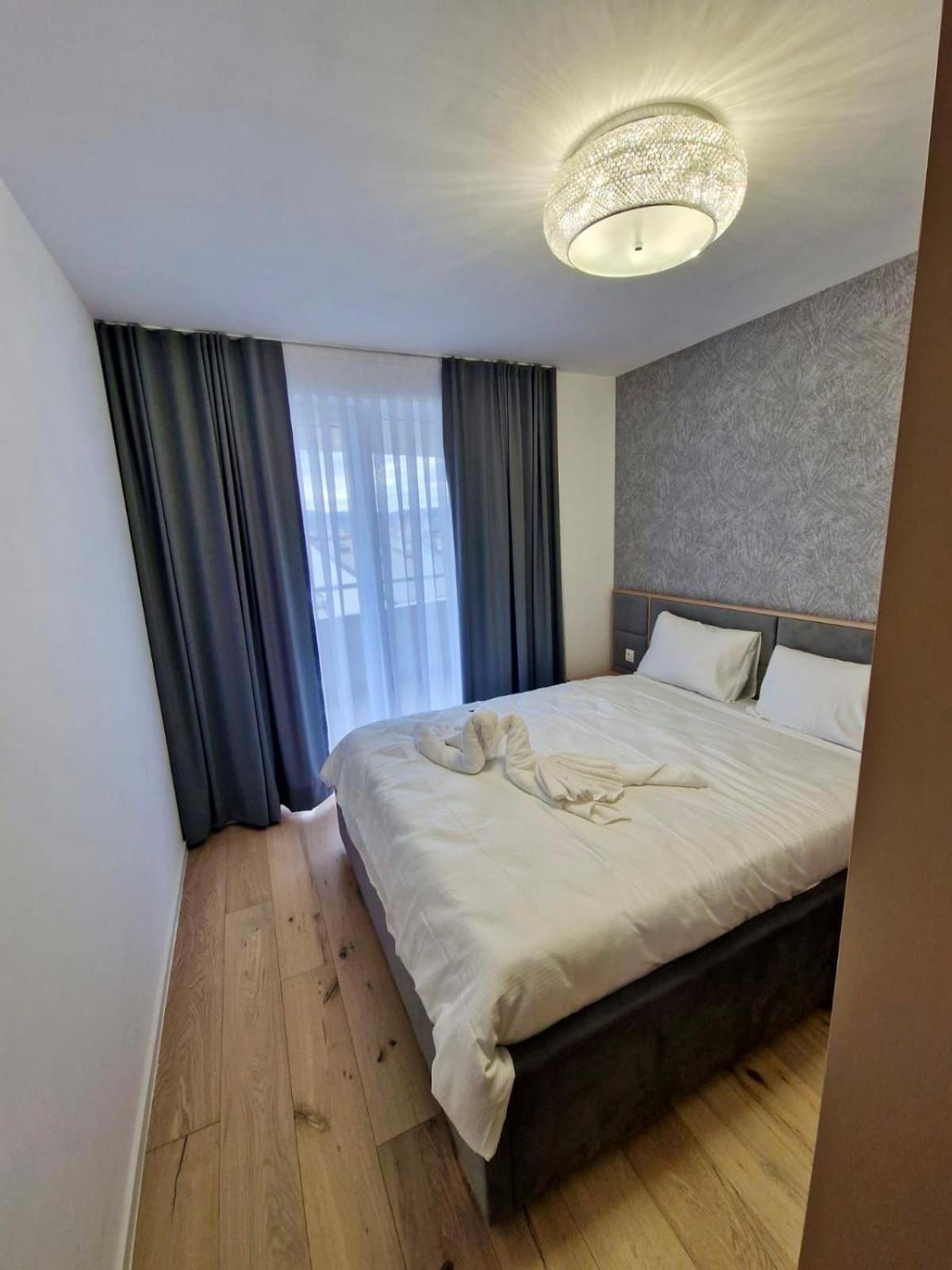 The Royal Nest Waves Apartment